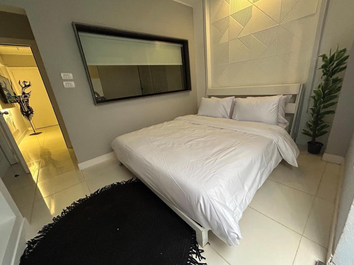 Serviced 239 Apartment