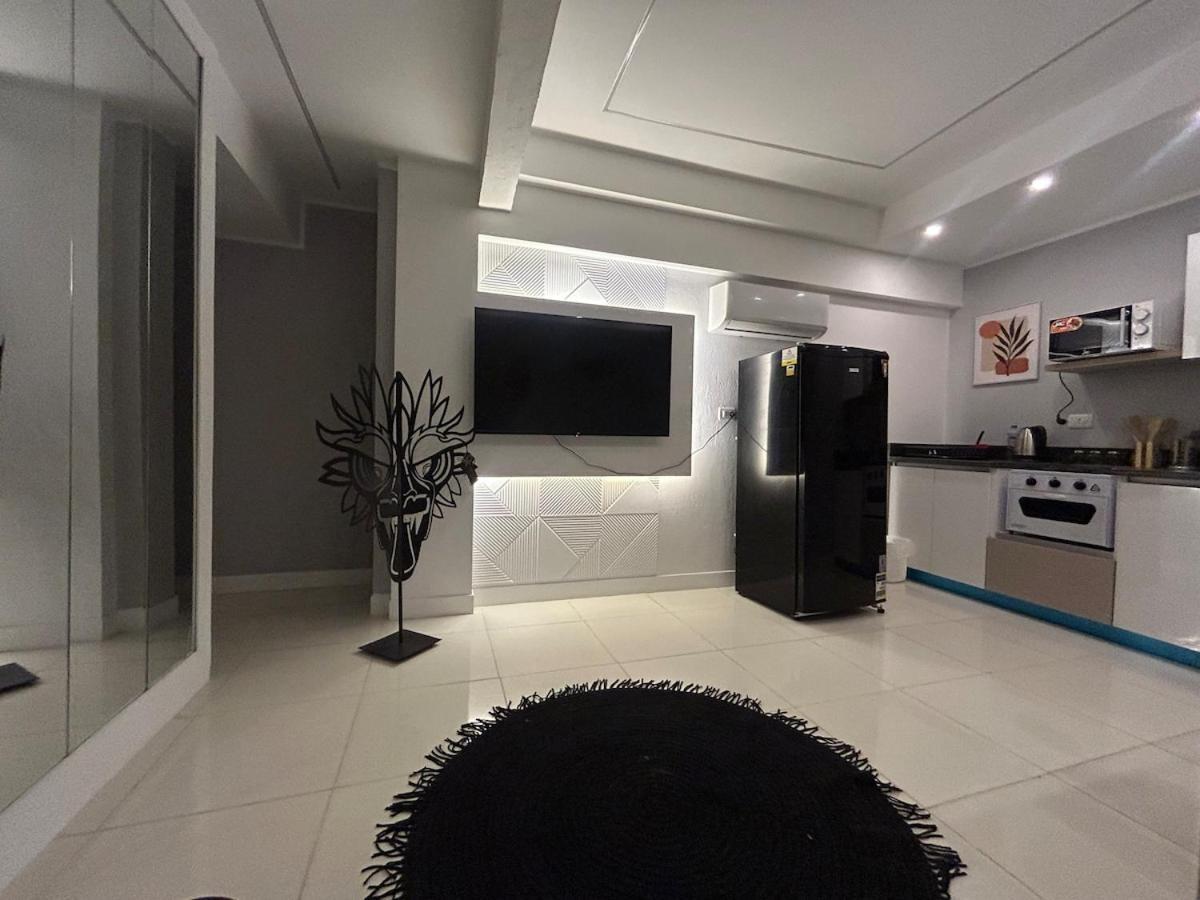 Serviced 239 Le Caire